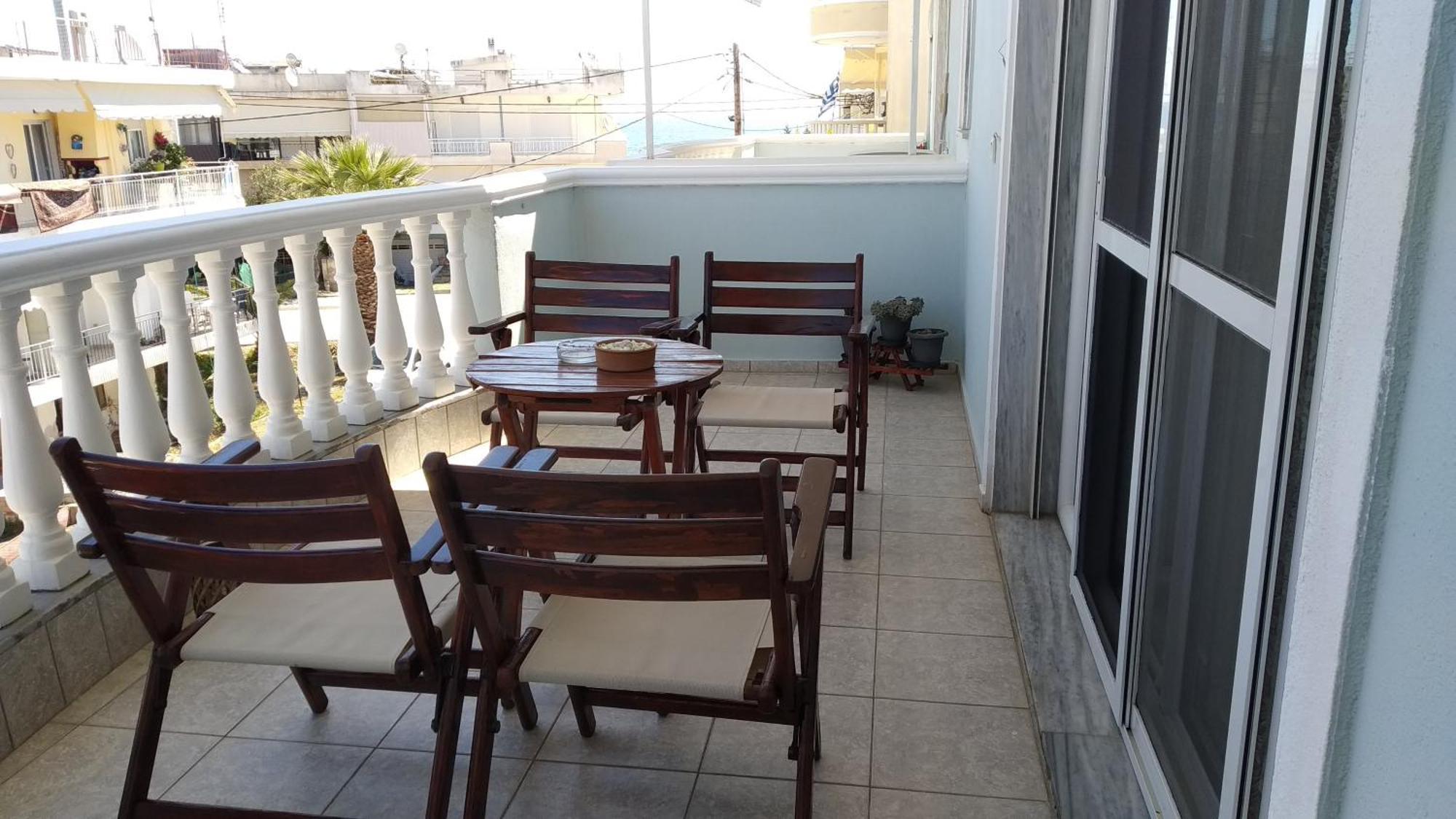 Sea And Sky Apartment Nea Peramos  Ngoại thất bức ảnh